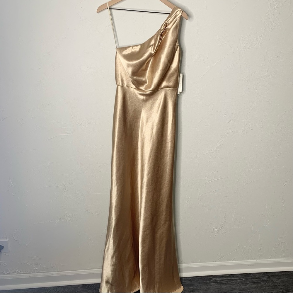 Jenny Yoo 8 NEW Lena Maxi One Shoulder Dress Pale Gold Shimmer Satin Back Crepe